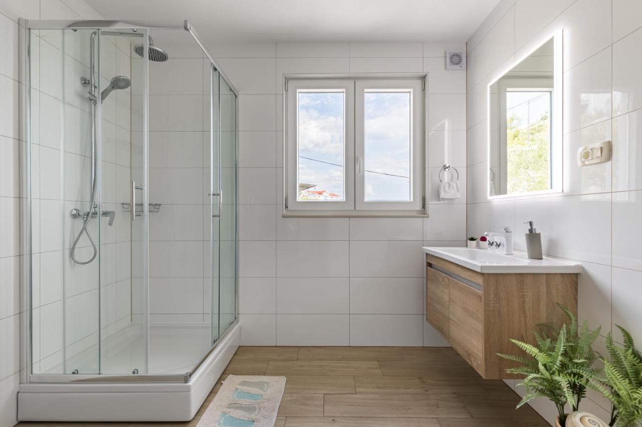 Luxurious Apartments Bona Fide Mimice Buitenkant foto