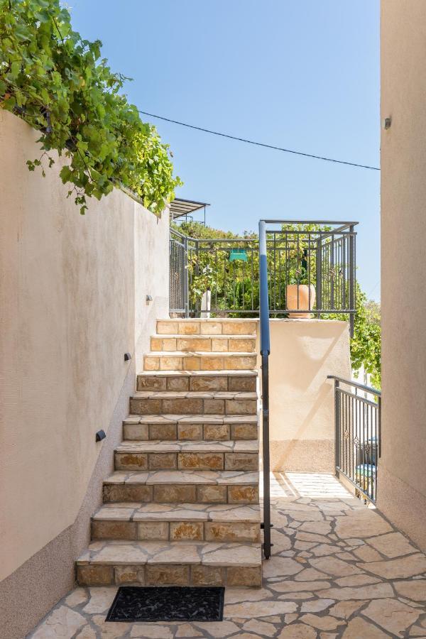 Luxurious Apartments Bona Fide Mimice Buitenkant foto